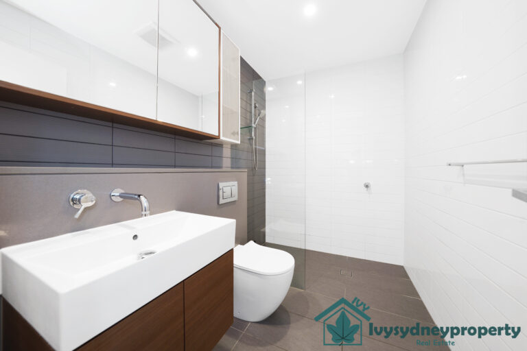 (WEB)708.70 River Road Ermington_View6