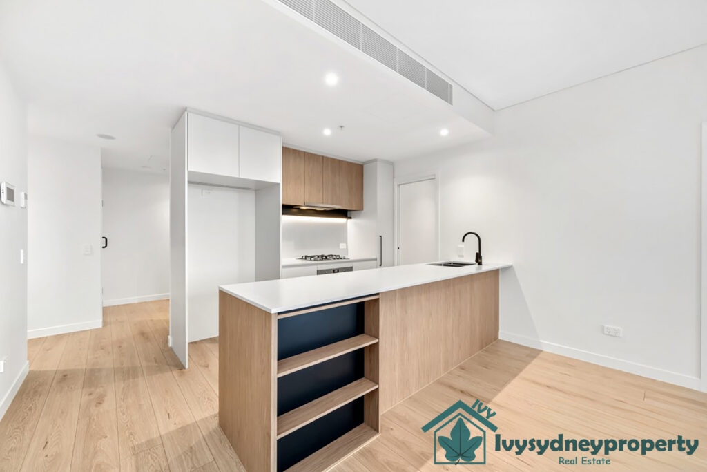 10072208_21297155_6_1708060322_original